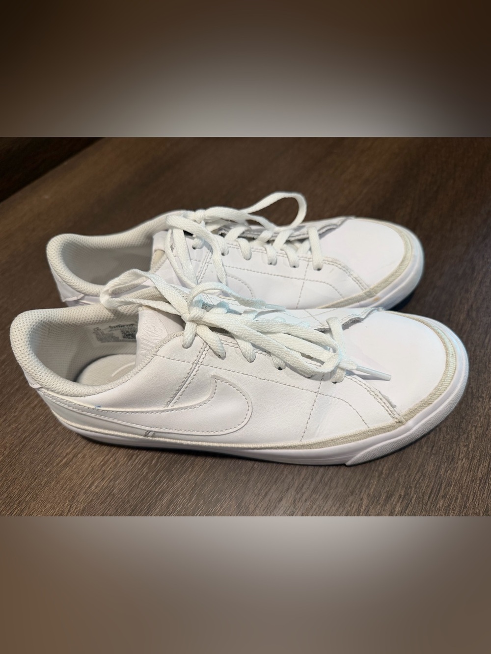 Nike Court Legacy White Kids/Women Sneakers – Size 5.5Y / 7 Women